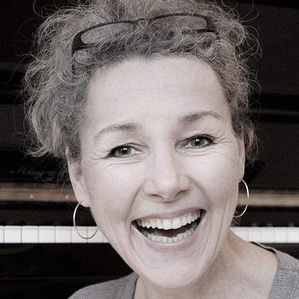 Anne Heeg, Roy Hart voice teacher